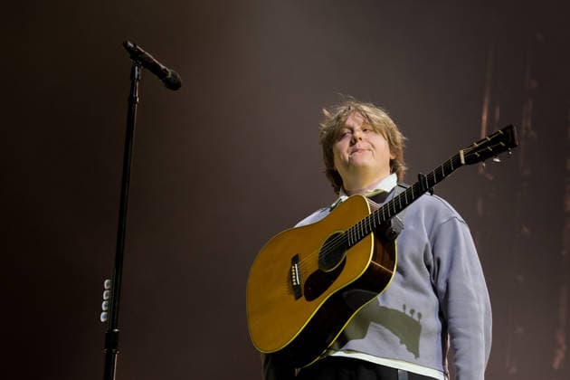 Lewis Capaldi, performs live on stage at the Isle of Wight festival in Newport, UK -19 Jun 2026 Scottish singer songwriter Lewis Marc Capaldi, known professionally as Lewis Capaldi, performs live on stage at the Isle of Wight festival. His single Someone You Loved topped the UK Singles Chart where it remained for seven weeks, and it was nominated at the 62nd Annual Grammy Awards for Song of the Year Newport United Kingdom Copyright: xDawnxFletcher-Parkx xSOPAxImagesx DSCF4740