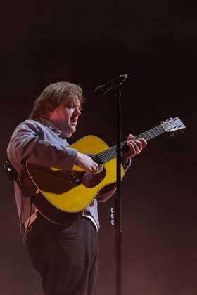 Lewis Capaldi, performs live on stage at the Isle of Wight festival in Newport, UK -19 Jun 2026 Scottish singer songwriter Lewis Marc Capaldi, known professionally as Lewis Capaldi, performs live on stage at the Isle of Wight festival. His single Someone You Loved topped the UK Singles Chart where it remained for seven weeks, and it was nominated at the 62nd Annual Grammy Awards for Song of the Year Newport United Kingdom Copyright: xDawnxFletcher-Parkx xSOPAxImagesx DSCF4835