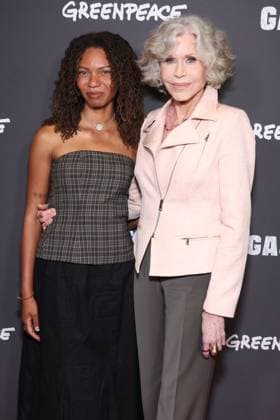 Santa Monica CA June 19: Jane Fonda & Leah Thomas at the Los Angeles premiere of Gaslit on June 19, 2026. Credit: USA - ZUMAa123 20260619_zaa_a123_121 Copyright: xAdMediax