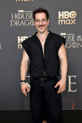 Nico Stank bei der Premiere der 3. Staffel der Sky Now Serie House of the Dragon im Kino International. Berlin, 19.06.2026 *** Nico Stank at the premiere of Season 3 of the Sky Now series House of the Dragon at Kino International in Berlin, June 19, 2026,detected_source_language Foto:xM.xBehrensx xFuturexImagex dragon_berlin_6646