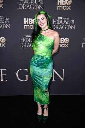 Dilara Findikoglu bei der Premiere der 3. Staffel der Sky Now Serie House of the Dragon im Kino International. Berlin, 19.06.2026 *** Dilara Findikoglu at the premiere of Season 3 of the Sky Now series House of the Dragon at Kino International in Berlin, June 19, 2026,detected_source_language Foto:xN.xKubelkax xFuturexImagex dragon_berlin_6694