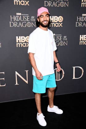 Soufiane El Mesaudi bei der Premiere der 3. Staffel der Sky Now Serie House of the Dragon im Kino International. Berlin, 19.06.2026 *** Soufiane El Mesaudi at the premiere of Season 3 of the Sky Now series House of the Dragon at Kino International in Berlin, June 19, 2026,detected_source_language Foto:xN.xKubelkax xFuturexImagex dragon_berlin_6728