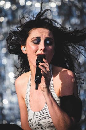 Wolf Alice performing live on the Main Stage at TRNSMT Festival, Glasgow Green on Friday 19 June 2026. Wolf Alice performing live on the Main Stage at TRNSMT Festival, Glasgow Green on Friday 19 June 2026. Grammy-nominated and Brit Award-winning English alternative rock band fronted by Ellie Rowsell. Part of the TRNSMT 2026 weekend series in Glasgow., Credit:Adam Hampton-Matthews Avalon  Copyright: xAdamxHampton-Matthewsx xAvalonx 1111300105