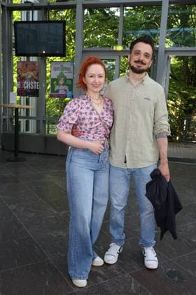 Alexandra Kurzeja and Mats Sharmer at the premiere of the comedy Höchste Zeit, Comedy at the Winterhuder Fährhaus. This musical comedy, featuring hits from the ’70s through the ’90s, follows four women going through menopause who, on the eve of a wedding, grapple with the big questions about love, marriage, and the perfect partner, Hamburg, June 19, 2026,detected_source_language