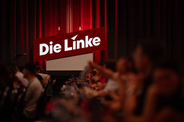 LEERTEXT CAPTION;Bundesparteitag Die Linke in Potsdam - Potsdamer Parteitag 2026, Potsdam Brandenburg Deutschland Metropolis-Halle *** BLANK CAPTION