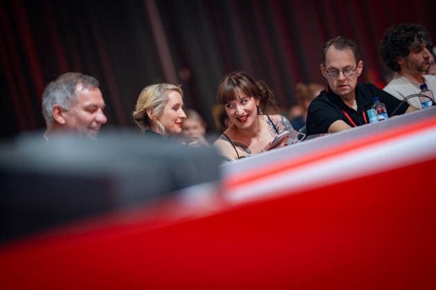Jan van Aken, scheidender Parteivorsitzender, Ines Schwerdtner, Parteivorsitzende, Heidi Reichinnek, Fraktionsvorsitzende im Bundestag, Sören Pellmann, Fraktionsvorsitzender im Bundestag (von links);Bundesparteitag Die Linke in Potsdam - Potsdamer Parteitag 2026, Potsdam Brandenburg Deutschland Metropolis-Halle *** Jan van Aken, outgoing party chair; Ines Schwerdtner, party chair; Heidi Reichinnek, parliamentary group leader in the Bundestag; Sören Pellmann, parliamentary group leader in the Bundestag (from left)