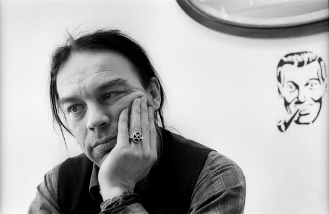 Gerhard Seyfried Deutschland, Berlin, 25.03.1993, Gerhard Seyfried, Comic-Zeichner, Â *** Gerhard Seyfried, Germany, Berlin, March 25, 1993, Gerhard Seyfried, comic artist, Â,detected_source_language