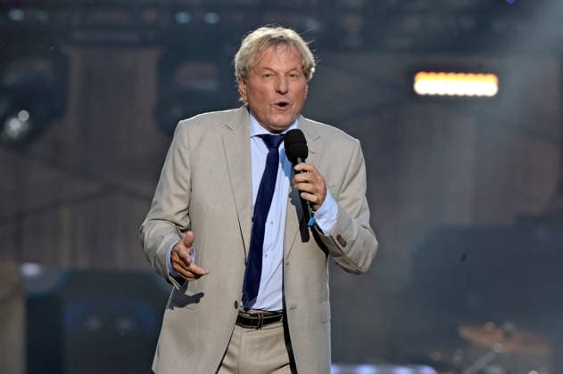 ORF Wenn die Musi spielt . Sänger Bernhard Brink während der Generalprobe zum Musik Open Air Wenn die Musi spielt am 19.06.2026 in Bad Kleinkirchheim. 20260619SBK0216 *** ORF Wenn die Musi spielt Singer Bernhard Brink during the dress rehearsal for the Wenn die Musi spielt open-air music festival on June 19, 2026, in Bad Kleinkirchheim 20260619SBK0216,detected_source_language