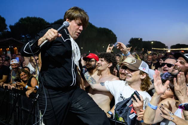 June 19, 2026, Lido Di Camaiore, Lucca, Italia: The Hives performing at the La Prima Estate 2026 concert in Bussola Domani Park, Lido di Camaiore, June 19, 2026. Lido Di Camaiore Italia  - ZUMAa289 20260619_zia_a289_176 Copyright: xStefanoxDallexLuchex xAgfx