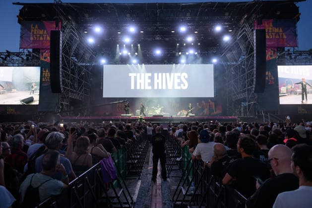 June 19, 2026, Lido Di Camaiore, Lucca, Italia: The Hives performing at the La Prima Estate 2026 concert in Bussola Domani Park, Lido di Camaiore, June 19, 2026. Lido Di Camaiore Italia  - ZUMAa289 20260619_zia_a289_179 Copyright: xStefanoxDallexLuchex xAgfx