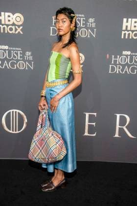 ABB HBO- Anuthida Ploypetch zu Gast auf dem schwarzen Teppich bei der Deutschland Premiere zur dritten Staffel der HBO Original Serie House of the Dragon im Kino International am 19.06.2026 in Berlin Berlin Deutschland *** ABB HBOs Anuthida Ploypetch walks the red carpet at the German premiere of the third season of the HBO Original series House of the Dragon at Kino International on June 19, 2026, in Berlin, Germany,detected_source_language