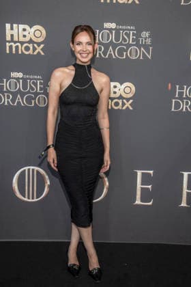 ABB HBO- Ina Hout zu Gast auf dem schwarzen Teppich bei der Deutschland Premiere zur dritten Staffel der HBO Original Serie House of the Dragon im Kino International am 19.06.2026 in Berlin Berlin Deutschland *** ABB HBOs Ina Hout walks the red carpet at the German premiere of the third season of the HBO Original series House of the Dragon at Kino International on June 19, 2026, in Berlin, Germany,detected_source_language