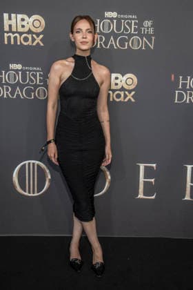 ABB HBO- Ina Hout zu Gast auf dem schwarzen Teppich bei der Deutschland Premiere zur dritten Staffel der HBO Original Serie House of the Dragon im Kino International am 19.06.2026 in Berlin Berlin Deutschland *** ABB HBOs Ina Hout walks the red carpet at the German premiere of the third season of the HBO Original series House of the Dragon at Kino International on June 19, 2026, in Berlin, Germany,detected_source_language