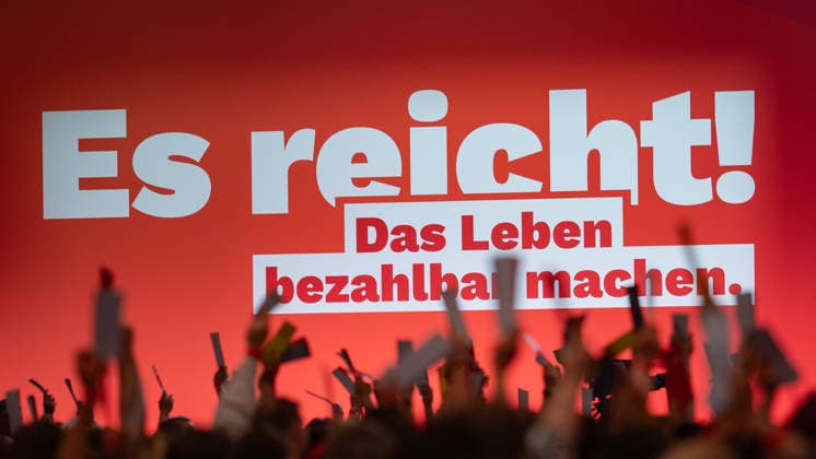 LEERTEXT CAPTION;Bundesparteitag Die Linke in Potsdam - Potsdamer Parteitag 2026, Potsdam Brandenburg Deutschland Metropolis-Halle *** BLANK CAPTION