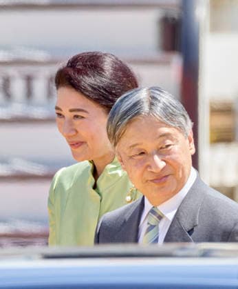 Crown Princess Elisabeth Welcomes Japanese Emperor and Empress - Brussels Emperor Naruhito of Japan and his wife, Empress Masako are welcomed by Princess Elisabeth of Belgium upon their arrival at Melsbroek airport in Brussels, Belgium, 20 June 2026. The Japanese imperial majesties are on a state visit to Belgium. This year, Belgium and Japan celebrate 160 years of diplomatic relations. This state visit is therefore the opportunity to confirm the close ties between the two countries, which are also reflected in the special bond between the Belgian royal family and the Japanese imperial family Photo by Olivier Polet ABACAPRESS.COM Brussels Belgium  Copyright: xPoletxOlivier ABACAx
