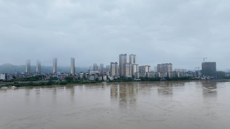 Rainstorm Hit Liuzhou The water in the Rong an County section of Rongjiang River rises, Liuzhou City, Guangxi, China on June 20, 2026. Liuzhou Guangxi China  Copyright: xCFOTOx i1781983647937