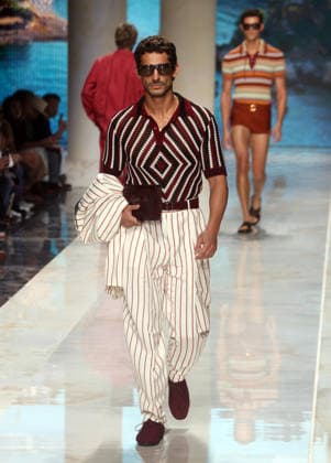 June 20, 2026, Milan, Italy: A model presents a creation by Italian fashion label Dolce&Gabbana during the Spring Summer 2027 Men™s Collection show at Milan Fashion Week in Milan, Italy, 20 June 2026. ANSA MATTEO BAZZI Milan Italy  - ZUMAa110 20260620_zaf_a110_008 Copyright: xMatteoxBazzix