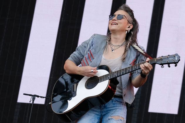 June 20, 2026, Newport, United Kingdom: Scottish singer-songwriter and musician Kate Victoria Tunstall, known professionally as KT Tunstall, performing live on stage at the Isle of Wight festival. Newport United Kingdom - ZUMAs197 20260620_aaa_s197_087 Copyright: xDawnxFletcher-Parkx