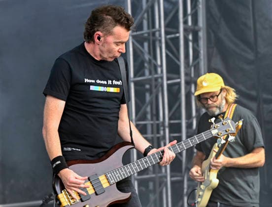 From left guitarists Nick Chaplin and Neil Halstead of Slowdive perform during the music festival Metronome Prague, on June 20, 2026, in Prague, Czech Republic. (CTKxPhoto MichalxKrumphanzl) CTKPhotoP2026062004439  CTKPhotoP2026062004439
