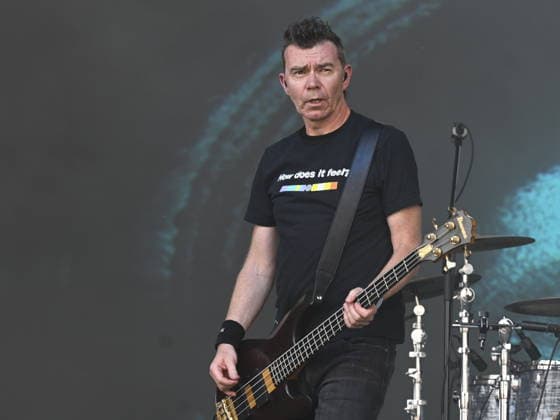 Guitarist Nick Chaplin of Slowdive performs during the music festival Metronome Prague, on June 20, 2026, in Prague, Czech Republic. (CTKxPhoto MichalxKrumphanzl) CTKPhotoP2026062004454  CTKPhotoP2026062004454