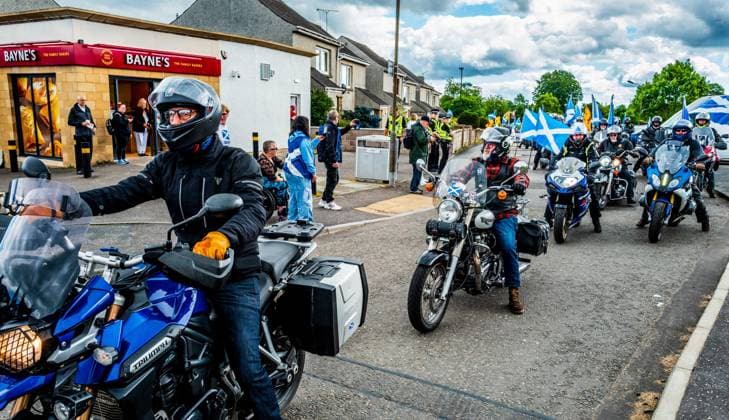 UK: Independence March at Old Stirling Bridge in Stirling, Scotland on 20th June 2026 Saturday 20th June 2026 Independence supporters march from Stirling Bridge to the site of the Battle of Bannockburn. Copyright: xAndrewxWilsonx