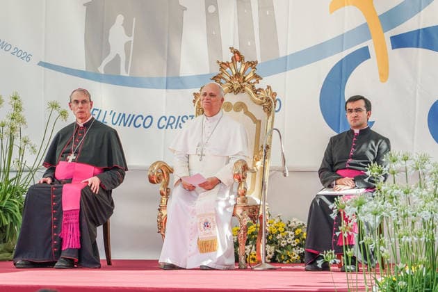 IPA85888794 - PAVIA, June 20, 2026 - The Holy Father, Pope Leo XIV, in Piazza della Vittoria during his visit to Pavia.  Copyright: xEmanuelexRobertoxDexCarlix xx 85888794
