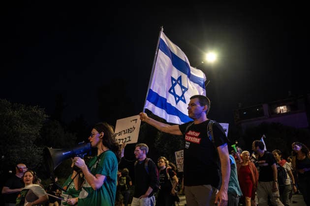 Protest held in Jerusalem against the Israeli government JERUSALEM - JUNE 20: Demonstrators march and chant slogans during a protest against the Israeli government led by Prime Minister Benjamin Netanyahu in Jerusalem, on June 20, 2026. Protesters condemned Israel’s military attacks on Lebanon and the Gaza Strip and called for an end to the ongoing operations. Mostafa Alkharouf Anadolu Jerusalem Israel. Editorial use only. Please get in touch for any other usage.  Copyright: x2026xAnadoluxMostafaxAlkharoufx