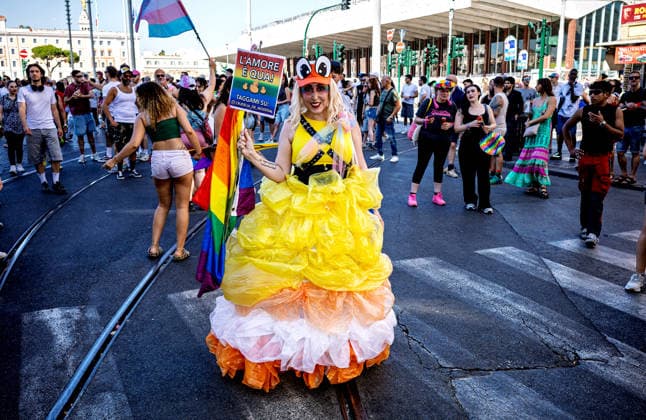 Rome Pride Parade 2026 ROME, ITALY - JUNE 20: People take part the 32st edition of the Pride Parade in support of LGBTQ rights on June 20 2026 in Rome, Italy. Rome Italy Copyright: xStefanoxMontesix