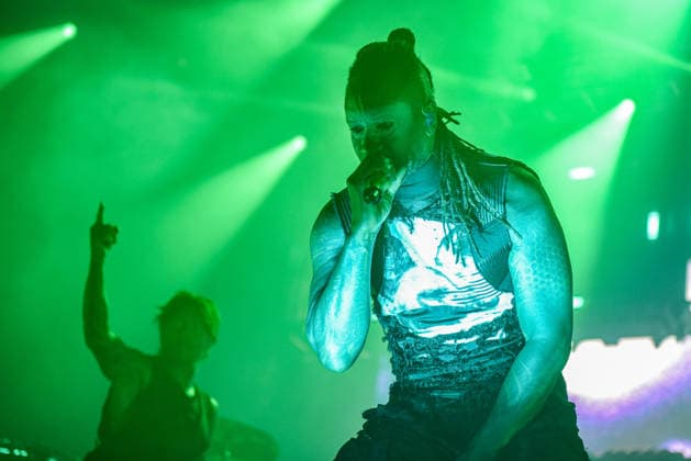 The Prodigy performs at the Sónar Festival The band The Prodigy during their performance at the Sónar Festival on June 20, 2026, in LHospitalet de Llobregat, Barcelona, Catalonia, Spain. The legendary British rave band, fronted by Liam Howlett and Maxim and with nearly 40 years of experience, continues to deliver one of the most explosive live performances in electronic music, with a setup designed more like a traditional live band than a conventional electronic live show. Spain,detected_source_language  Copyright: xAlbertoxParedesx 7612397