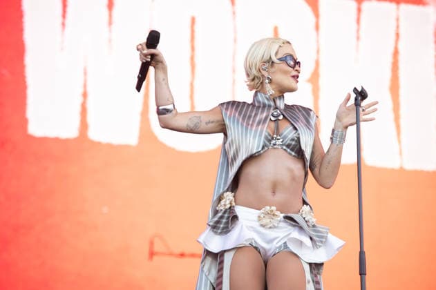 IPA85897600 - England, Isle of Wight Festival - Saturday - Rita Ora  Copyright: xCRISTINAxMASSEIx xx 85897600