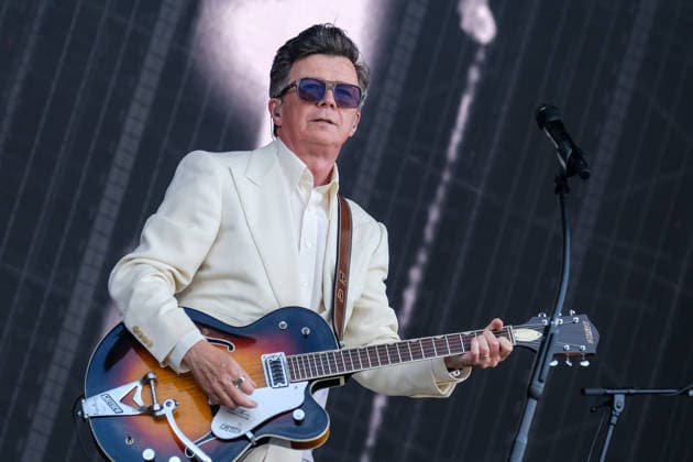 Rick Astley performs at the Isle of Wight festival in Newport, UK - 20 Jun 2026 English singer, songwriter, radio DJ and podcaster, Richard Paul Astley, known professionally as Rick Astley, performing live on stage at the Isle of Wight festival. His debut single Never Gonna Give You Up was a No. 1 hit in more than 25 countries, winning the 1988 Brit Award for Best British Single Newport United Kingdom Copyright: xDawnxFletcher-Parkx xSOPAxImagesx DSCF5228