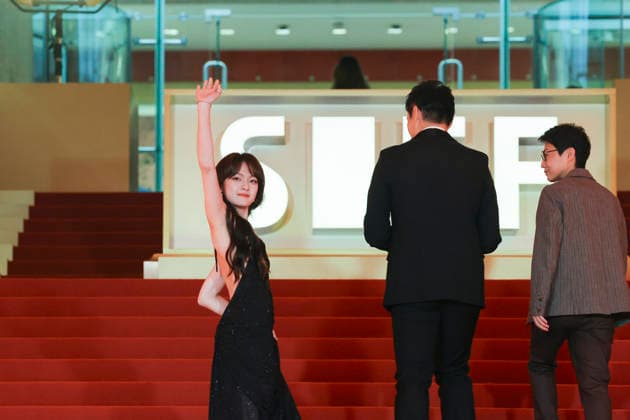 SHANGHAI, CHINA - JUNE 20: Actress Vicky Chen (aka Wen Qi) arrives at the red carpet of the closing ceremony for the 28th Shanghai International Film Festival on June 20, 2026 in Shanghai, China.  Copyright: xVCGx 111649391178