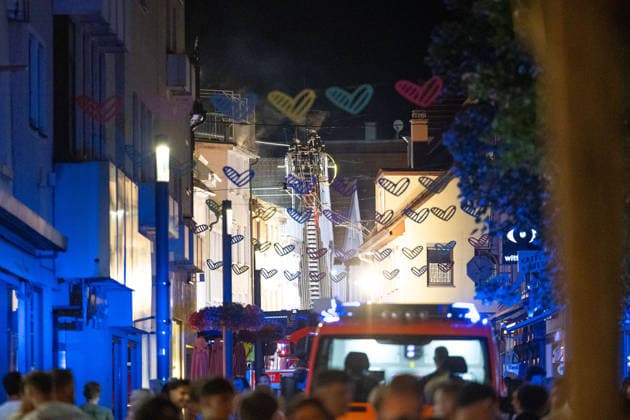 Blaulicht: Dachstuhlbrand in der Kanzleistrasse Reutlingen am 21.06.2026, Blaulicht: Dachstuhlbrand in der Kanzleistrasse Reutlingen am 21.06.2026, *** Emergency Copyright: xEibner-Pressefoto DimitrixDrofitx EP_ddh