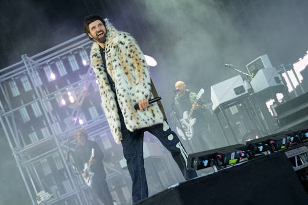 Musical Festival in Glasgow, UK - 20 Jun 2026 Sergio Pizzorno of Kasabian performs live on stage at Glasgow Green. Glasgow United Kingdom Copyright: xStuartxWestwoodx xSOPAxImagesx SWESTWOOD49
