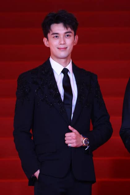 SHANGHAI, CHINA - JUNE 20: Actor Leo Wu Lei arrives at the red carpet of the closing ceremony for the 28th Shanghai International Film Festival on June 20, 2026 in Shanghai, China.  Copyright: xVCGx 111649518277