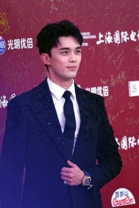 SHANGHAI, CHINA - JUNE 20: Actor Leo Wu Lei arrives at the red carpet of the closing ceremony for the 28th Shanghai International Film Festival on June 20, 2026 in Shanghai, China.  Copyright: xVCGx 111649518266
