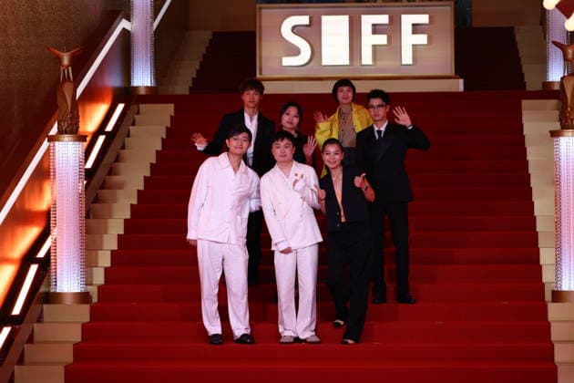 SHANGHAI, CHINA - JUNE 20: Actor Yin Fang and actress Li Xueqin arrive at the red carpet of the closing ceremony for the 28th Shanghai International Film Festival on June 20, 2026 in Shanghai, China.  Copyright: xVCGx 111649518318