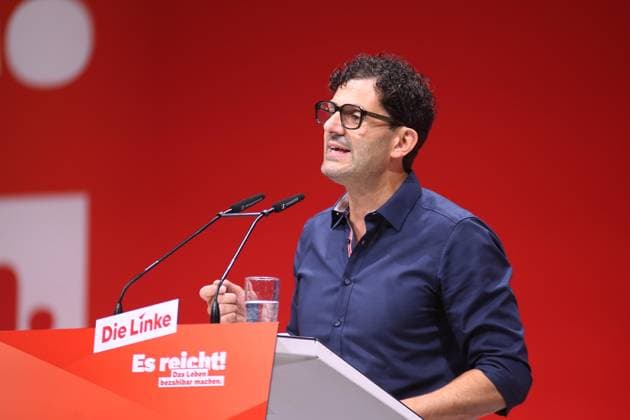 Potsdam, Brandenburg, Deutschland, 21.06.2026: Metropolis-Halle: Bundesparteitag der Linkspartei: Luigi Pantisano *** Potsdam, Brandenburg, Germany, June 21, 2026 Metropolis Halle Federal Party Convention of The Left Party Luigi Pantisano,detected_source_language Copyright: xdtsxNachrichtenagenturx dts_124284