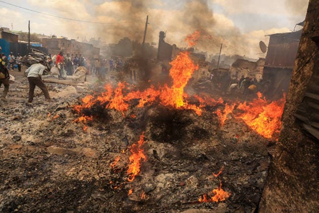 Blaze destroys shops at Nairobi s Gikomba Market NAIROBI, KENYA - JUNE 21: People inspect the damage and try to salvage their belongings after a fire broke out at Gikomba Market in Nairobi, Kenya, on June 21, 2026. Numerous shops were destroyed in the blaze as firefighters worked to contain the fire. Lucas Mukasa Anadolu Nairobi Kenya. Editorial use only. Please get in touch for any other usage.  Copyright: x2026xAnadoluxLucasxMukasax