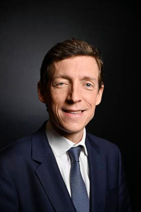Edouard Geffray On Dimanche En Politique - Paris French Minister of Education Edouard Geffray poses for pictures ahead of an interview for Dimanche En Politique on France 3 channel in Paris, France on June 21, 2026. Photo by Stephane Le Tellec ABACAPRESS.COM Paris Ile-de-France France  Copyright: xLexTellecxStephane ABACAx