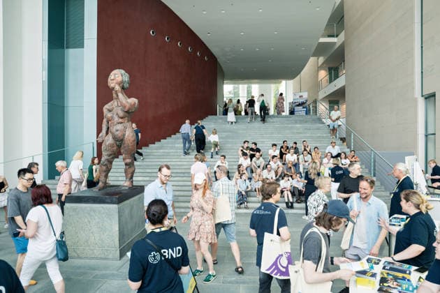 Berlin,21.06.2026,Tag der offenen Tür der Bundesregierung im Bundeskanzleramt *** Berlin, June 21, 2026, Federal Government Open House at the Federal Chancellery ,detected_source_language