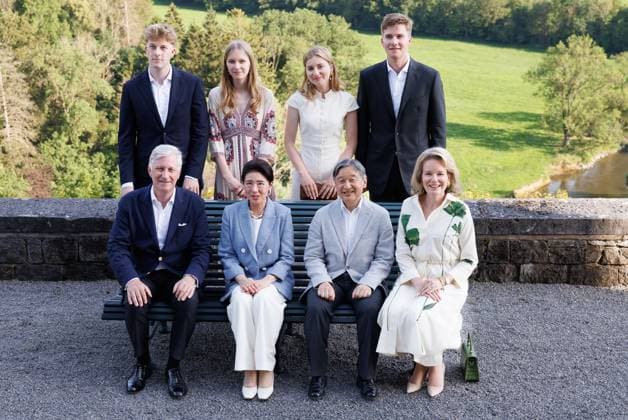 (First Row) King Philippe - Filip of Belgium, Japanese Empress Masako, Japanese Emperor Naruhito, Queen Mathilde of Belgium, (Second Row) Prince Emmanuel, Princess Eleonore, Crown Princess Elisabeth and Prince Gabriel pose for photographers during the family picture at the Royal Domain of Ciergnon during the official state visit of the Japanese Emperor and Empress to Belgium, on Sunday 21 June 2026, in Ciergnon. The Emperor and Empress of Japan visit Belgium from June 20-25.  POOLxBENOITxDOPPAGNE 178639111