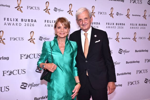 Uschi Glas und Dieter Hermann beim Felix Burda Award am 21.06.2026 im Axika in Berlin Uschi Glas and her husband Dieter Hermann attend the Felix Burda Award ceremony on June 21, 2026 at the Axika in Berlin, Germany Felix Burda Award in Berlin *** Uschi Glas and Dieter Hermann at the Felix Burda Award on June 21, 2026, at the Axika in Berlin Uschi Glas and her husband Dieter Hermann attend the Felix Burda Award ceremony on June 21, 2026, at the Axika in Berlin, Germany Felix Burda Award in Berlin,detected_source_language 