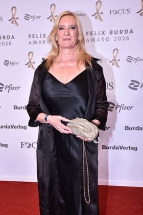 Claudia Kleinert attends the Felix Burda Award ceremony on June 21, 2026 at the Axika in Berlin, Germany Felix Burda Award in Berlin *** Claudia Kleinert attends the Felix Burda Award ceremony on June 21, 2026, at the Axika in Berlin, Germany. Felix Burda Award in Berlin,detected_source_language