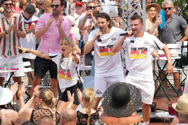 ZDF-Fernsehgarten 2026. Lorenz Büffel, Mia Julia und Malle Anja im ZDF Fernsehgarten mit dem Motto Discofox am 21.06.2026 in Mainz. Mainz ZDF Fernsehgarten Rheinland-Pfalz *** ZDF Fernsehgarten 2026
