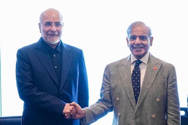 Zurich Switzerland Iran-US Talks Pakistan s Prime Minister Shehbaz Sharif meets Iranian parliament speaker Mohammad Bagher Ghalibaf in Zurich, Switzerland, on June 21, 2026. The meeting takes place on the sidelines of Iran-US talks aimed at easing tensions between Tehran and Washington, with Pakistan and Qatar involved in mediation efforts. Zurich Zurich Switzerland Copyright: xHamedxMalekpourx