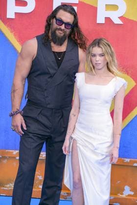 Supergirl UK Fan Event Jason Momoa and Milly Alcock attend the Supergirl UK Sneak Peek Fan Event at the Cineworld cinema, Leicester Square, London. 18th June 2026.  Copyright: xAndrewxSimsx NINTCHDBPICT001090072007