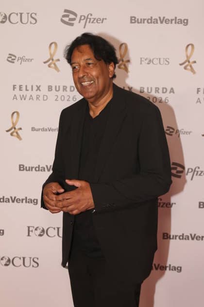 Cherno Jobatey bei der 21. Verleihung des Felix Burda Award 2026 im Axica-Kongress- und Tagungszentrum. Berlin, 21.06.2026 *** Cherno Jobatey at the 21st Felix Burda Award Ceremony in 2026 at the Axica Congress and Conference Center in Berlin, June 21, 2026,detected_source_language Copyright: xAgenturxMatthiasxWehnertx xM.xGränzdörferx