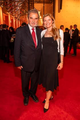 ABB BURDA- Ralph Schicha und Nadia Proepper-Schwirtzek zu Gast auf der Aftershow Party bei dem Felix Burda Award in der KAXICA am Brandenburger Tor am 21.06.2026 in Berlin Berlin Deutschland *** ABB BURDAs Ralph Schicha and Nadia Proepper Schwirtzek attended the after-show party for the Felix Burda Award at KAXICA near the Brandenburg Gate on June 21, 2026, in Berlin, Germany,detected_source_language