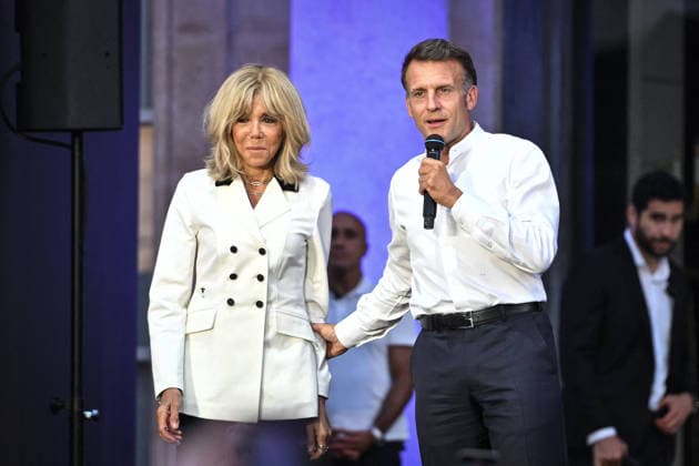 French President Emmanuel Macron and First Lady Brigitte Macron deliver a speech at the annual Fête de la Musique event at the Élysée Palace in Paris on June 21, 2026. Firas Abdullah Pool Bestimage, Paris, France,detected_source_language  Copyright: xFirasxAbdullahx xPoolx xBestimagexFirasxAbdullahx xPoolx xBestimagex